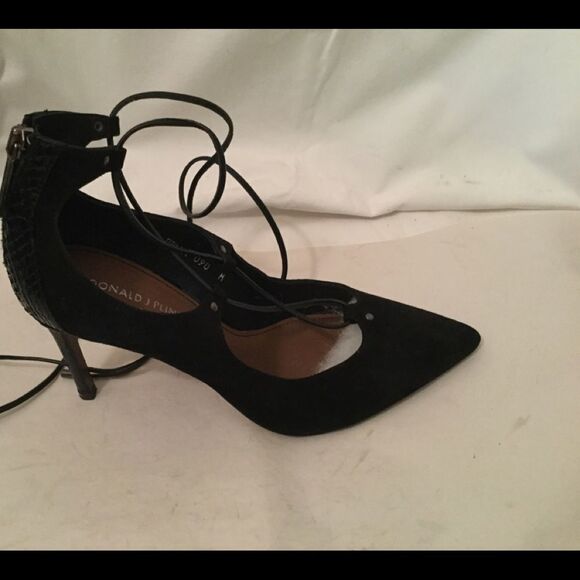 Donald J Pliner Lace Up Heels sz 9 Pella Black - Picture 2 of 13